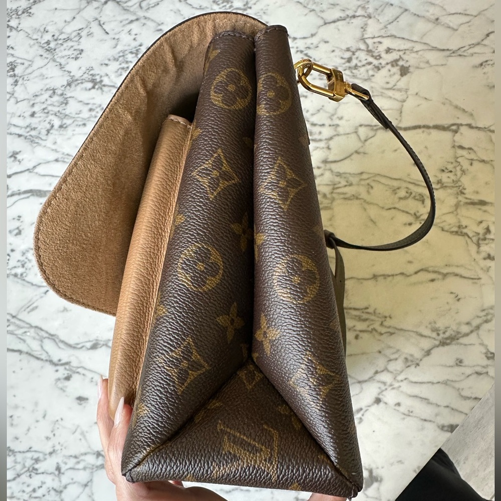 Louis Vuitton Marignan Sesame - Picture 10 of 16